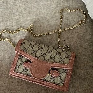 Gucci duplicate crossbody